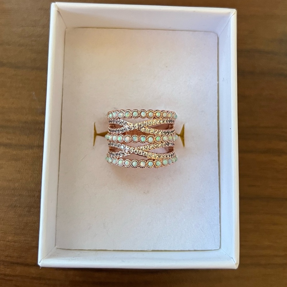 Bomb Party Luxe Bands 
Holiday 2023